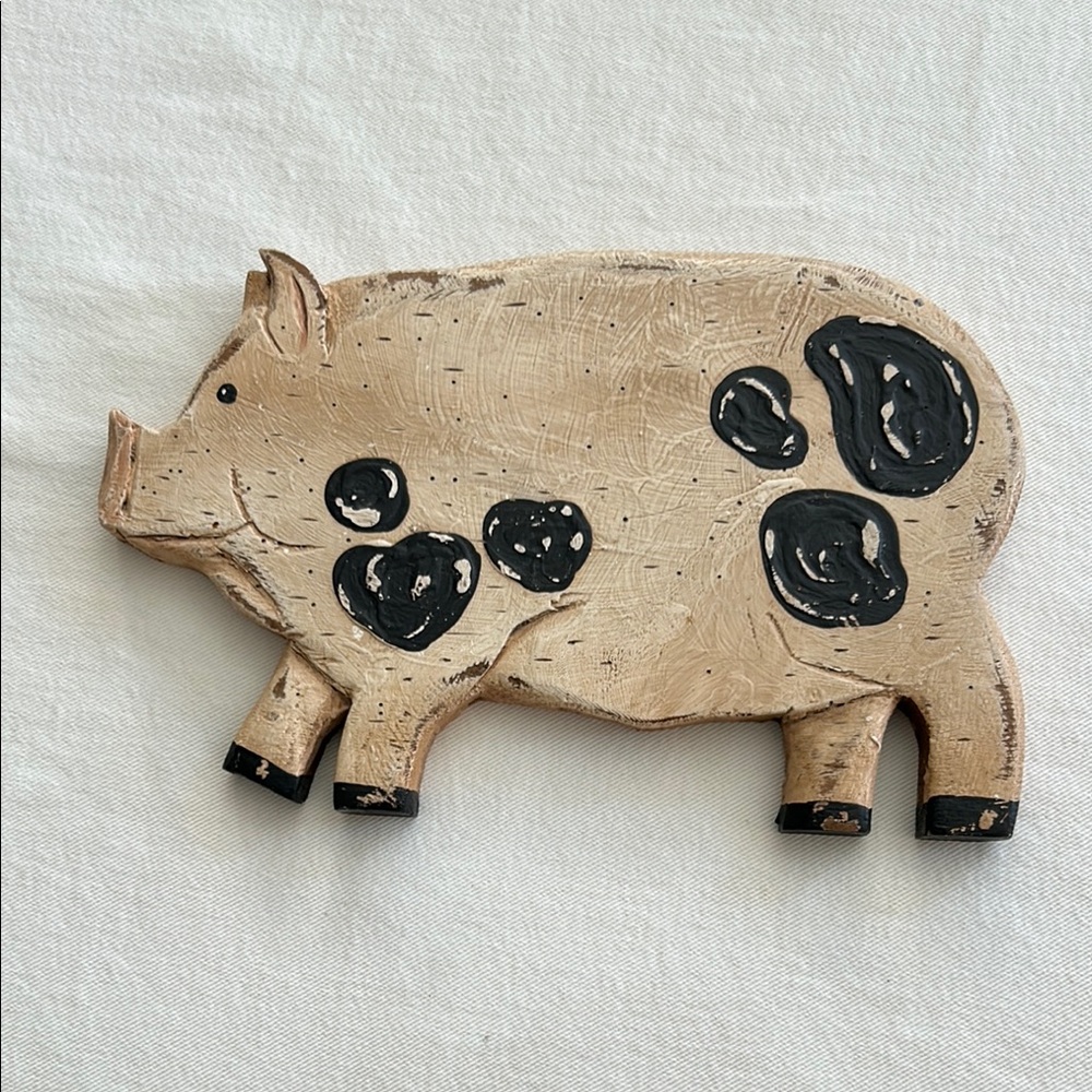 Rustic Pig Wall Decor